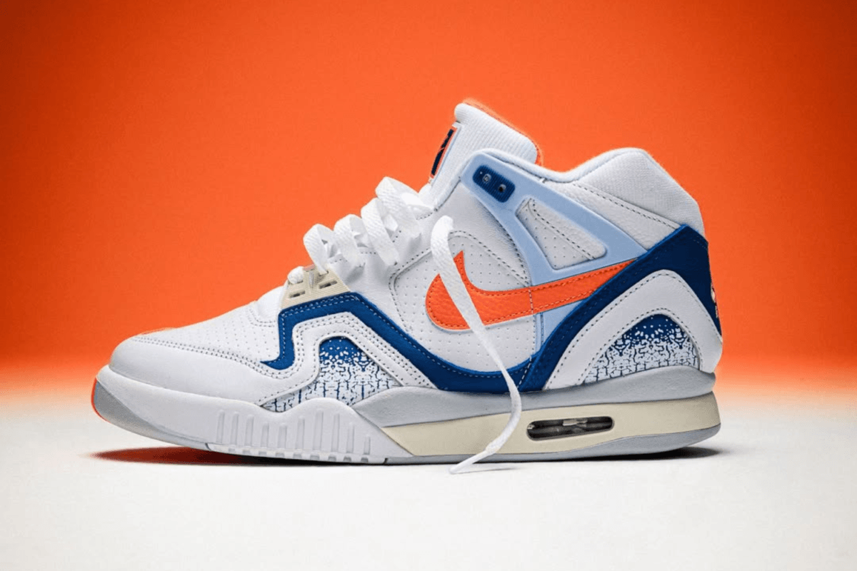 De Nike Air Tech Challenge 'Tart' maakt zijn comeback