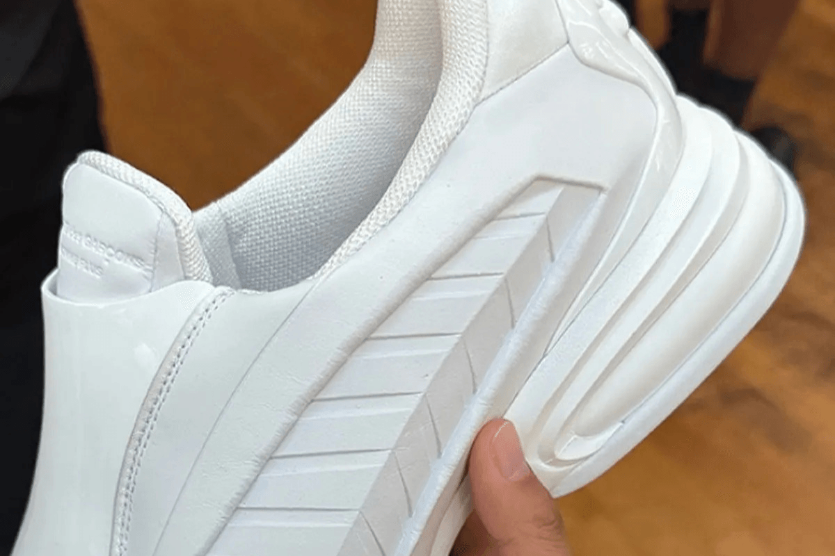 Comme des Garçons blaast de Air Max Dolce nieuw leven in