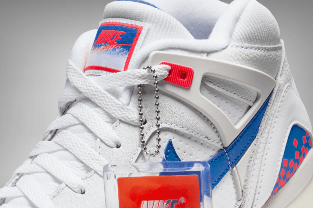 De Nike Air Tech Challenge II 'Pixel Court' maakt in augustus zijn comeback