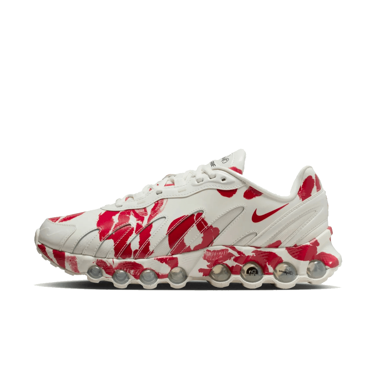 Vaquera x Nike Air Max DN8 SP WMNS 'Sail & Prime Red' IM4029-100