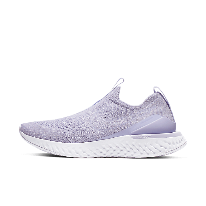 Nike Epic Phantom React Flyknit BV0415-500