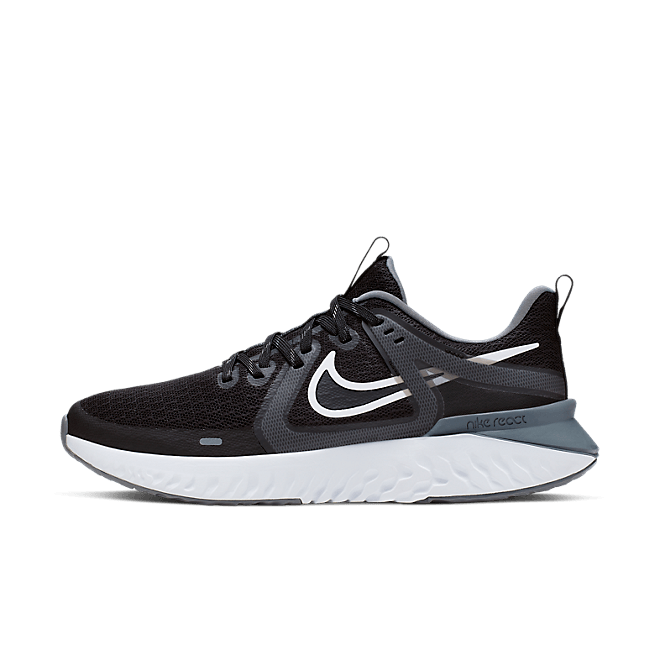 Nike Legend React 2 AT1368-001