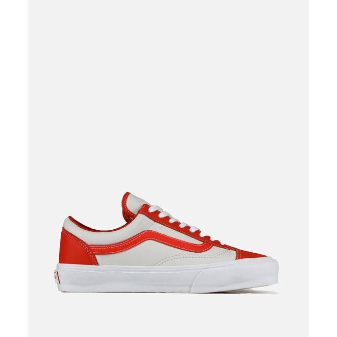 Vans UA Style 36 VLT LX Leather (Orange/True White) VN0A5FC3A1I1