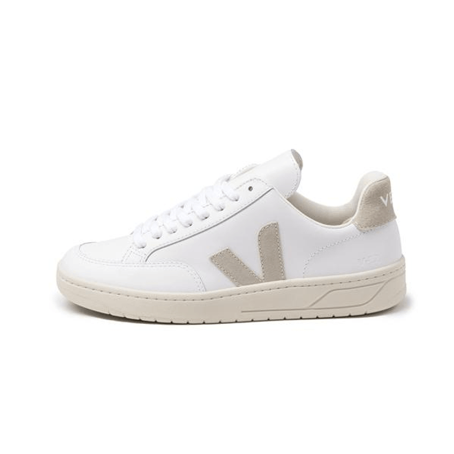 Veja V-12 Leather W XD0202335A