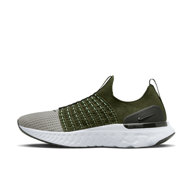 Nike React Phantom Run Flyknit 2 'Rough Green Sequoia' DX2311-300