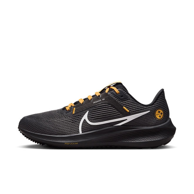 Nike Pegasus 40 (NFL Pittsburgh Steelers) Road DZ6006-001