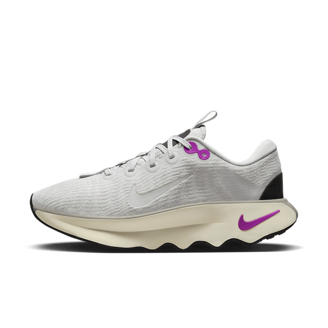 Nike Motiva Walking DV1238-009