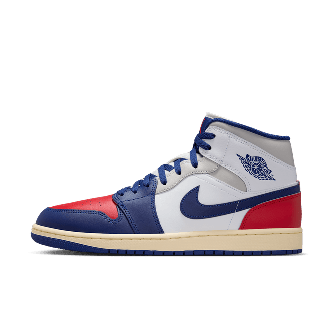 Air Jordan 1 Mid 'Rare Air' DQ8426-102