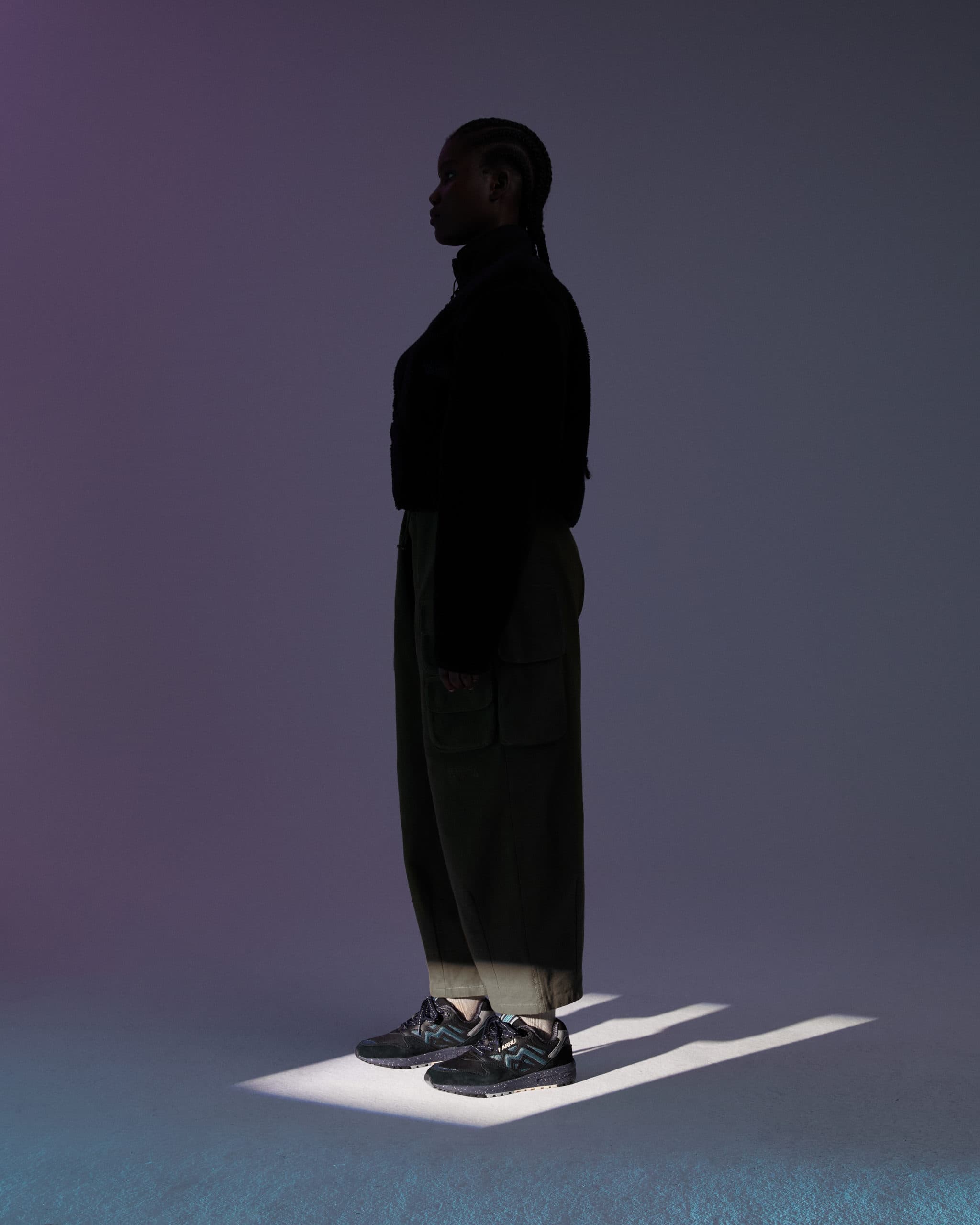 Karhu Legacy 96 'Jet Black' Polar Night Pack outfit