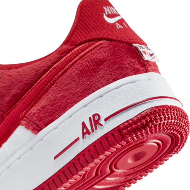 Nike Air Force 1 Low GS 'Valentine's Day' details
