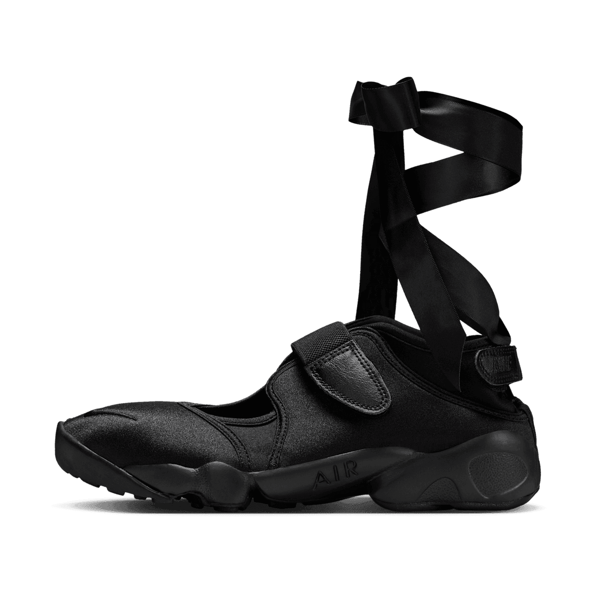 Nike Air Rift 'Black Swan'