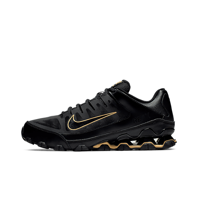 Nike Reax 8 TR 'Black & Metallic Gold'