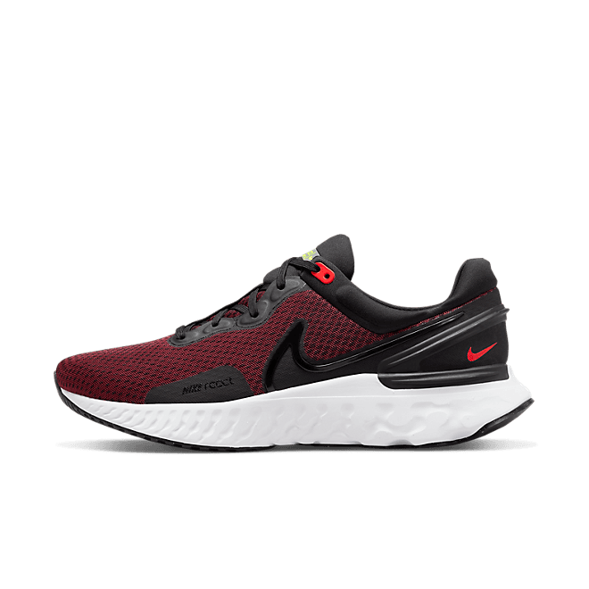 Nike React Miler 3