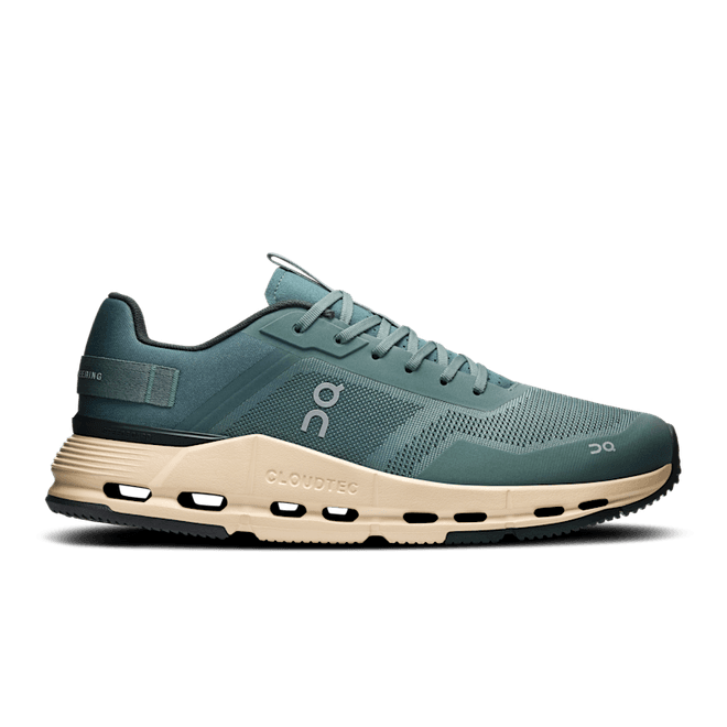 ON Cloudnova Form 2 TT 'Beige'