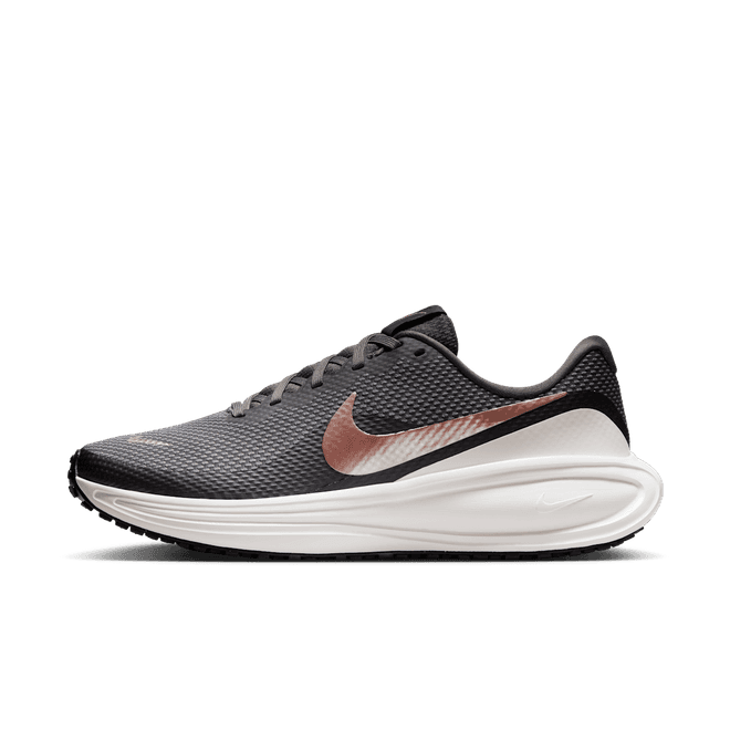 Nike Revolution 8 Road