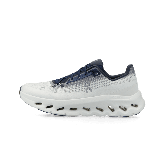 On Cloudtilt W midnight