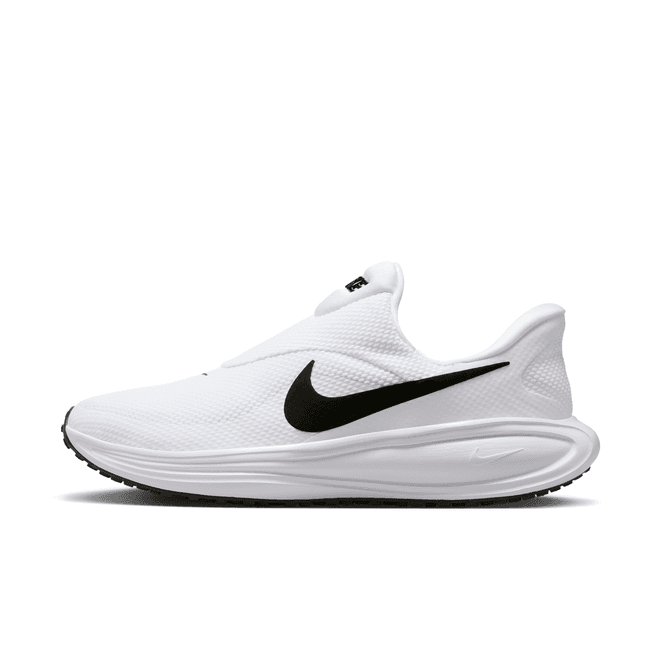 Nike Revolution 8 EasyOn Road