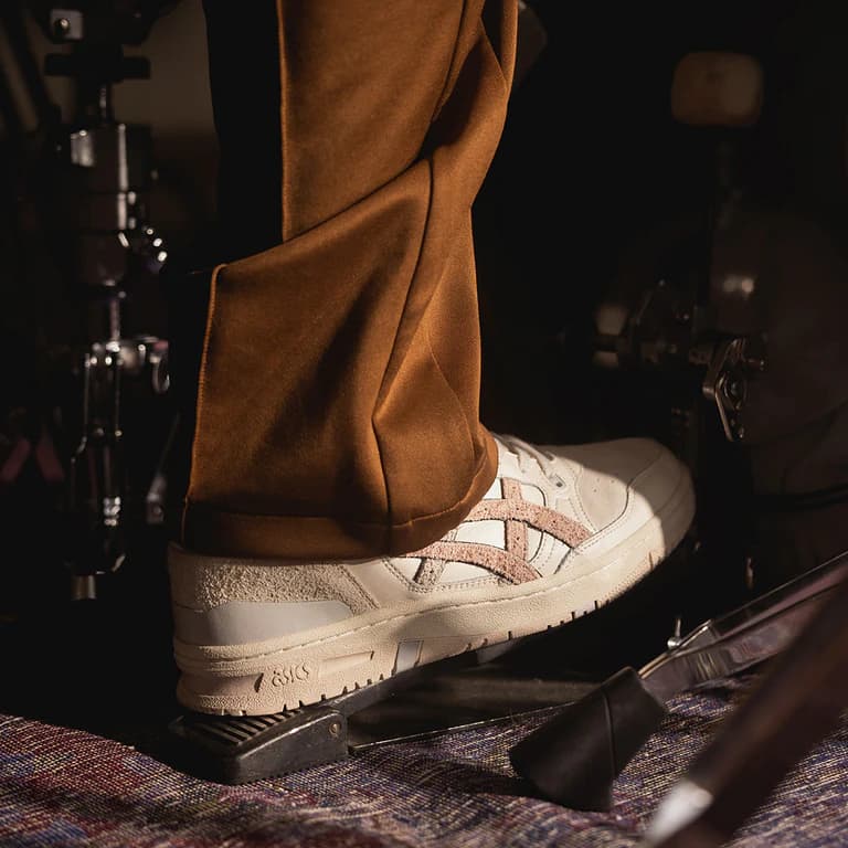 ASICS x Asphaltgold 'Impromptu' on feet