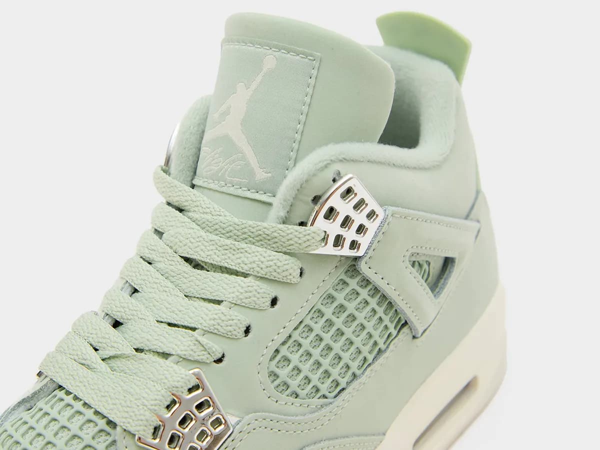 Air Jordan 4 Seafoam
