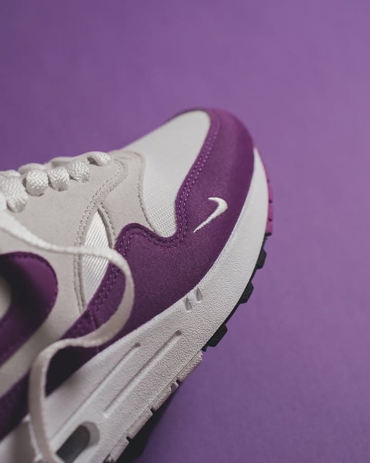 Nike Air Max 1 '87 'Bold Berry'