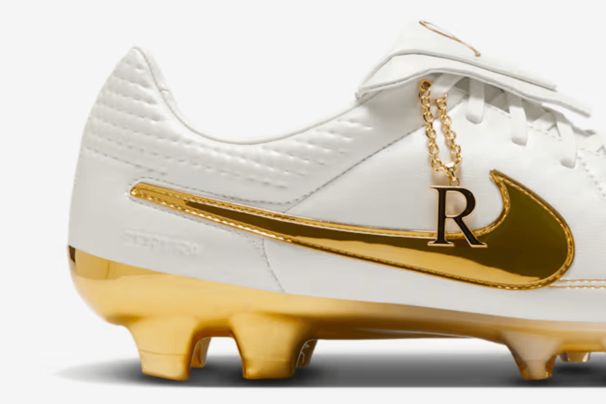 Nike eert Ronaldinho met Tiempo Legend ‘Touch Of Gold’ release