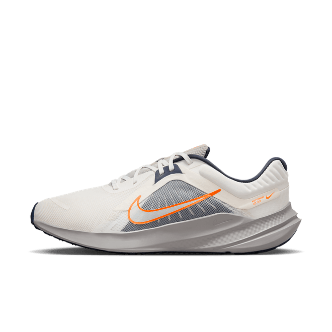 Nike Quest 5 Road