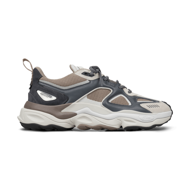 Axel Arigato Satellite Runner