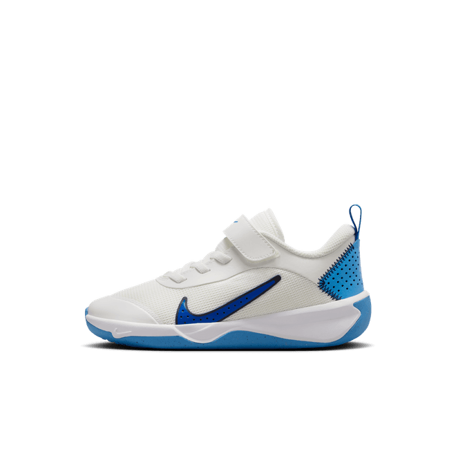 Nike Omni Multi-Court Younger Kids'